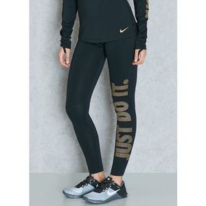 Black and gold Nike leggings